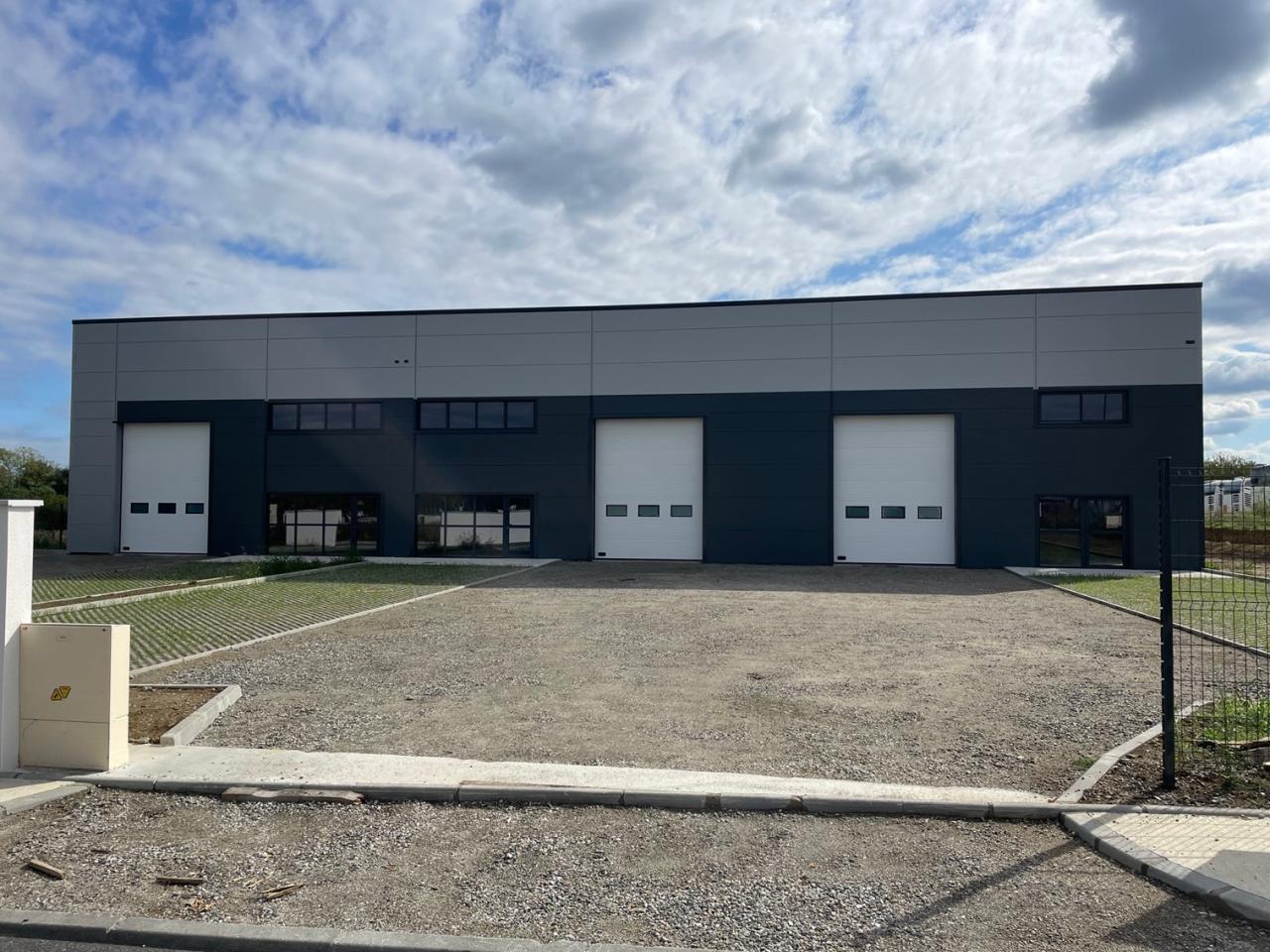 Local d'activité Pibrac 970m² Location local d'activité Pibrac Haute-Garonne OLACT2315191 1